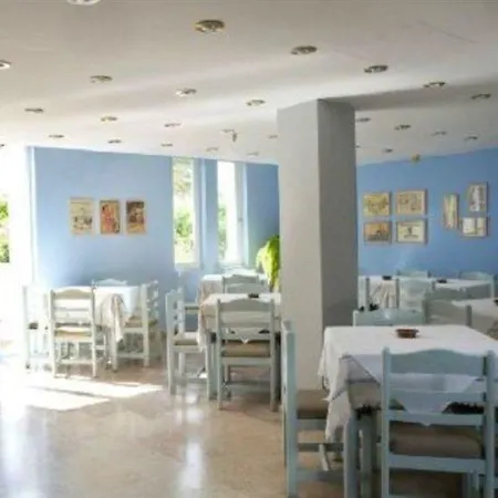 Peli Hotel 2*