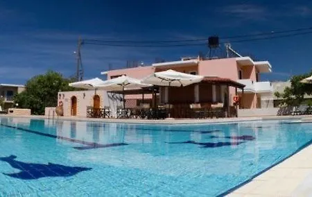 Hotel Peli 2*